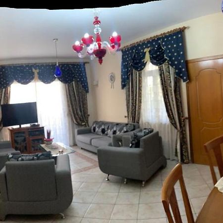 Christina'S House With 2 Bedrooms And Free Parking Gjirokaster Luaran gambar