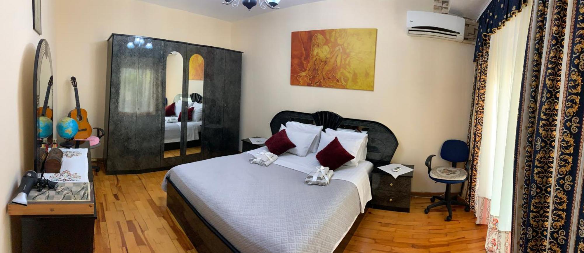 Christina'S House With 2 Bedrooms And Free Parking Gjirokaster Luaran gambar